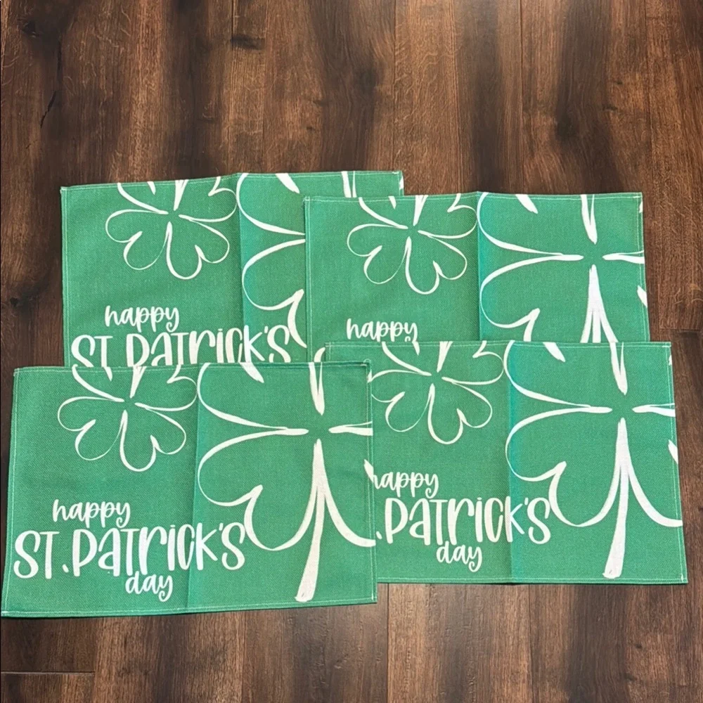 Happy St. Patrick's Day Green and White Shamrock Table Linen Place Mats NWT